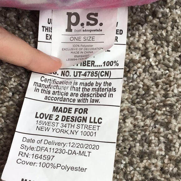 P.S. from Aeropostale ipad tablet pillow stand - Picture 4 of 4